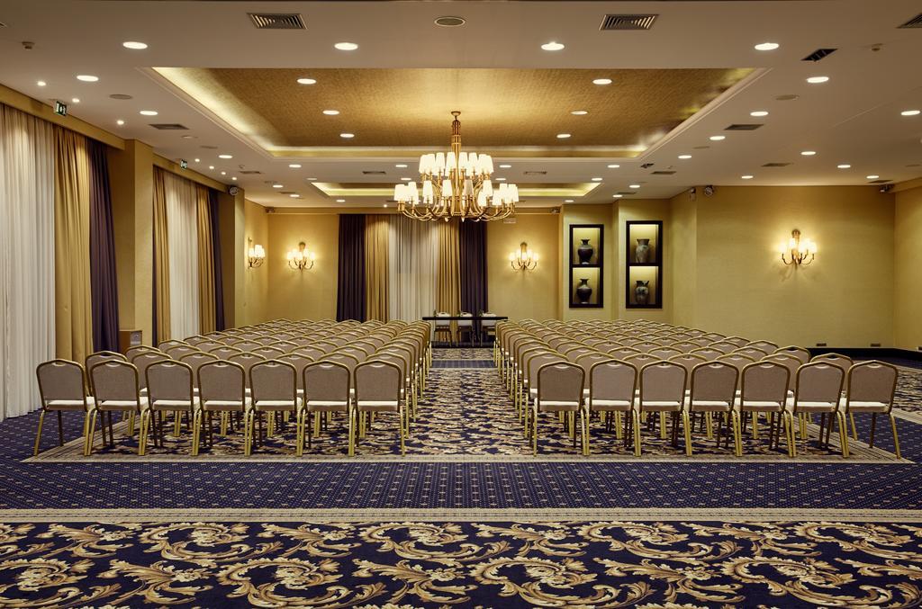 Limneon Resort & Spa Kastoria Ngoại thất bức ảnh The ballroom